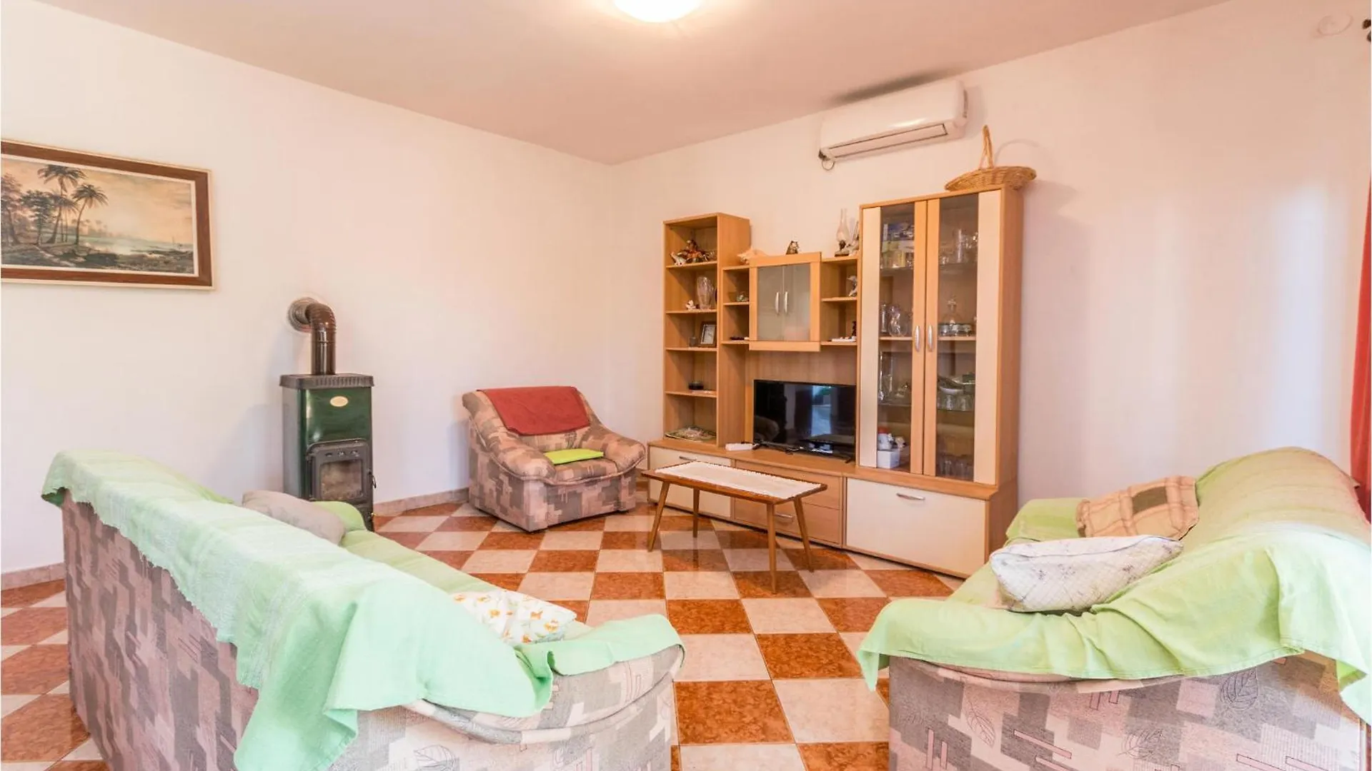 Holiday home Nice Home In Sukosan With Kitchen