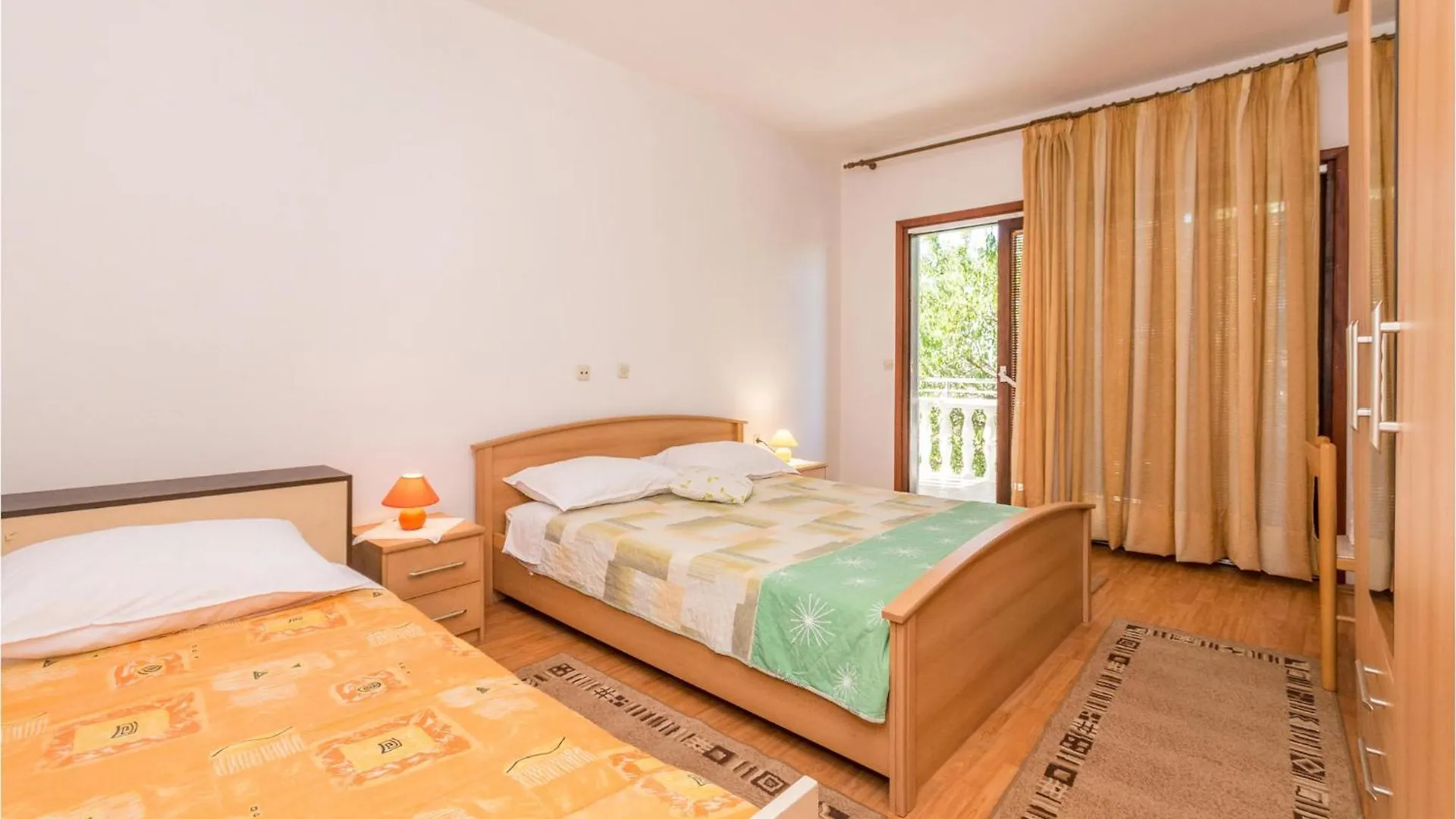 Nice Home In Sukosan With Kitchen Holiday home